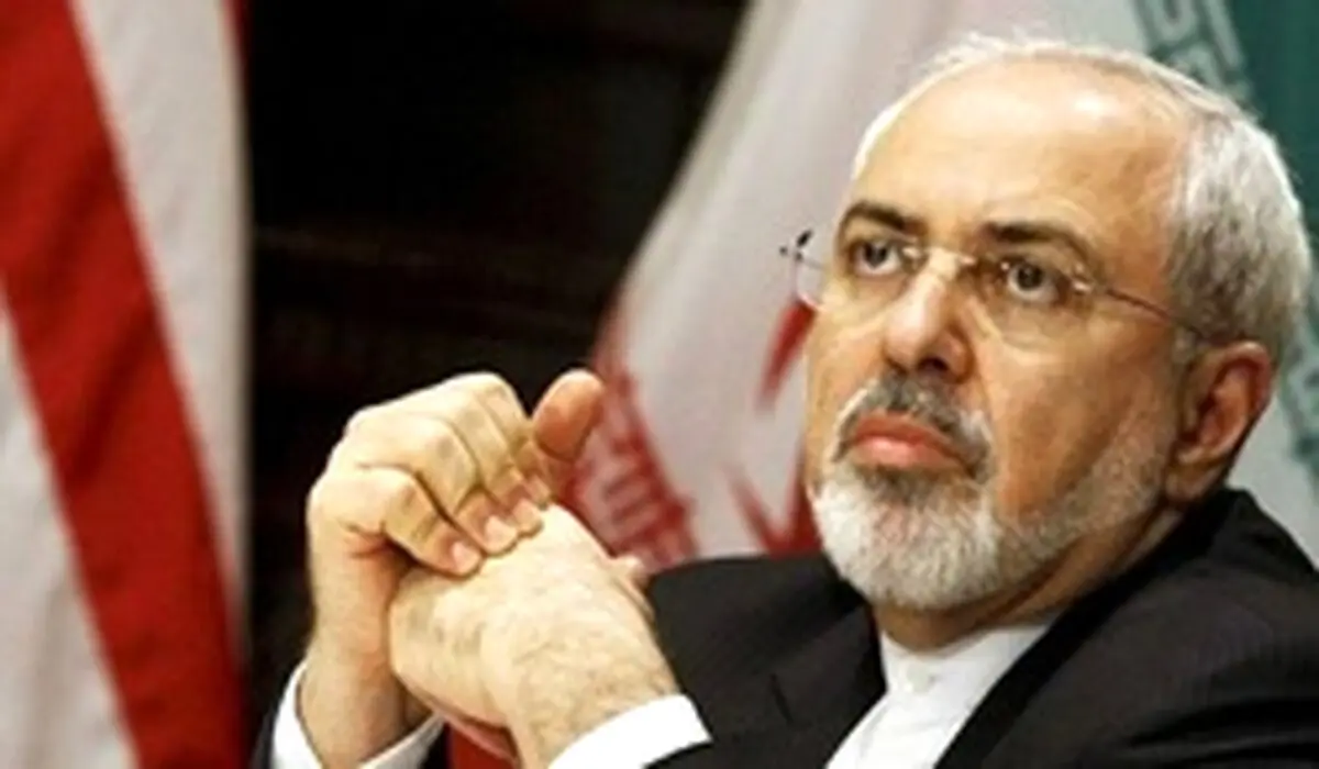 تقاضای استیضاح کنندگان از ظریف: عذرخواهی کن!