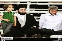 داماد، پسر و نوه آیت الله خامنه ای در یک قاب/عکس