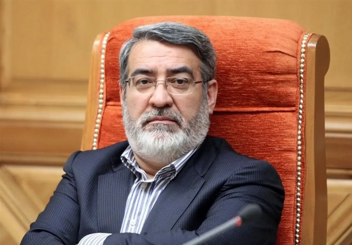 ناگفته‌های وزیر کشور از اعتراضات دی‌‌ماه/اعتراضات سال ۸۸ رهبر داشت/گشت ارشاد را مدیریت کردیم /به این نتیجه نرسیدیم که یک گروه، جناح یا معاندین و ضد انقلاب‌ها اعتراض‌ها را از بیرون سازماندهی کرده باشند/روزانه با خانم‌هایی مواجه هستیم که در حال رانندگی روسر