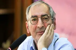 صادق زیباکلام: اصلا معلوم نیست چه کسی لیدر اصلاح طلبان است؟/اکنون اصلاح‌طلبان با اصولگرایان چه تفاوتی دارند؟/ اصلاح‌طلبان نظرات یکدیگر را هم قبول ندارند