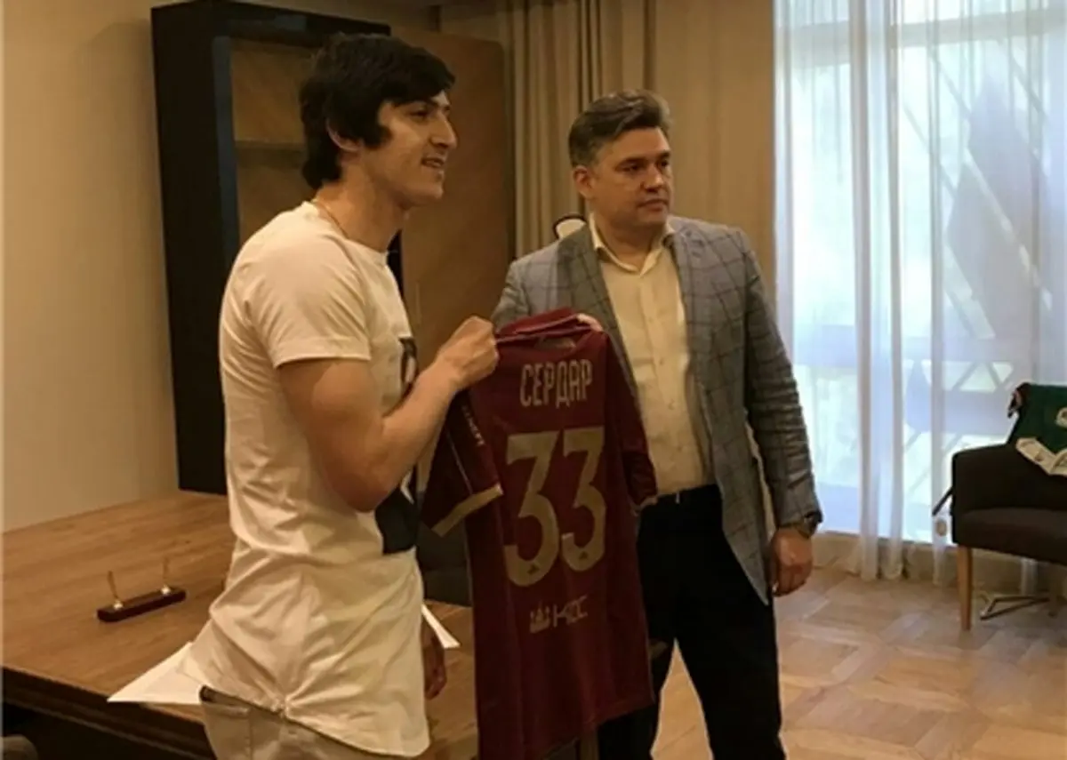 پايان هياهو درباره آزمون/ سردار با روبين كازان بست + عكس