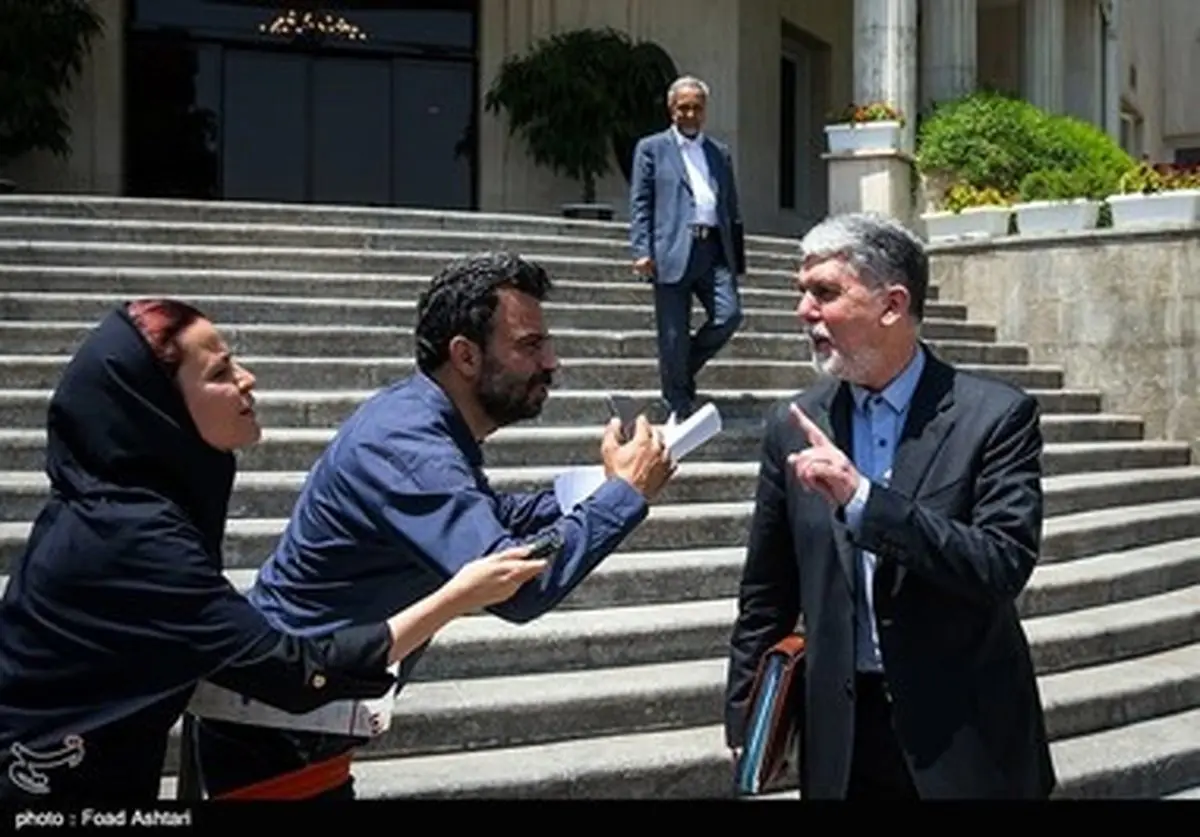 حاشیه های جلسه امروز هیات دولت