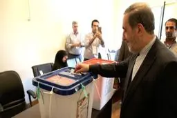 حضور ولایتی در انتخابات/ عکس