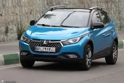 تصاویری از امکانات خودرو جدید تایوانی در خیابان‌های تهران