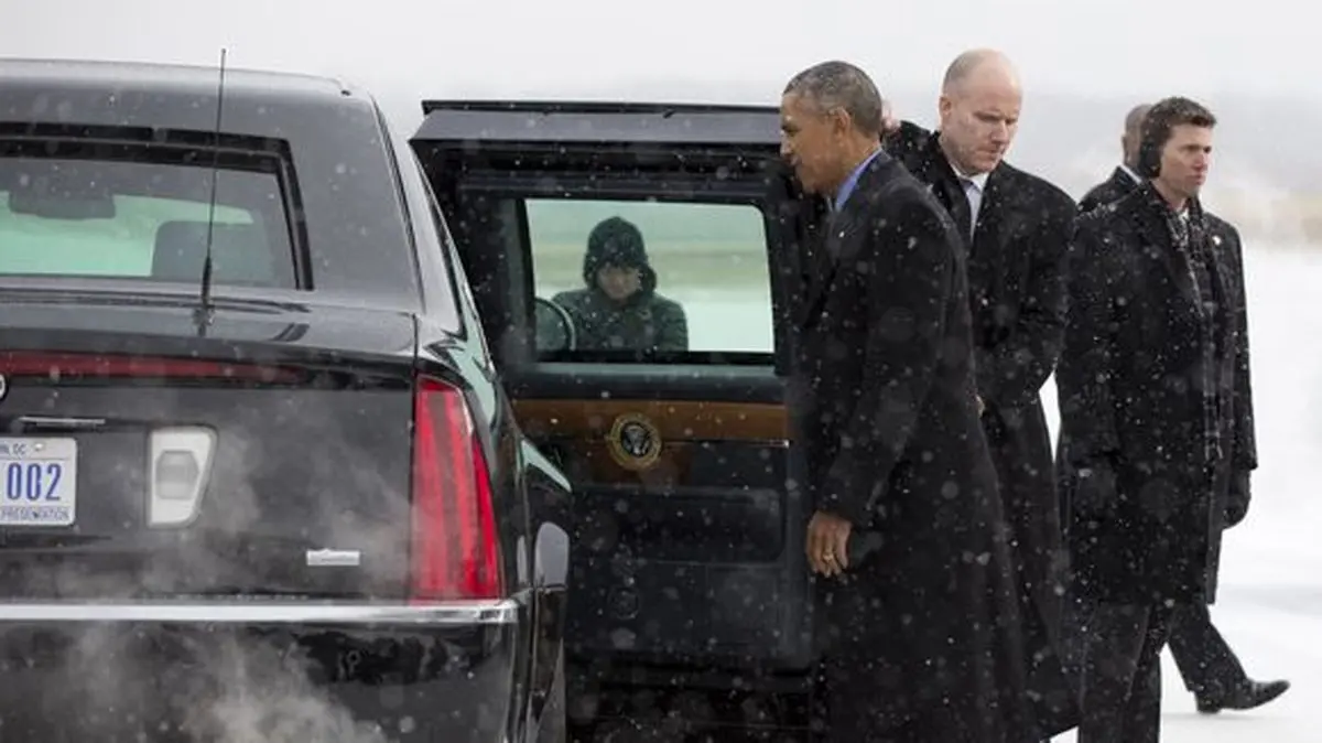 برف اوباما را گرفتار کرد!+ تصاویر