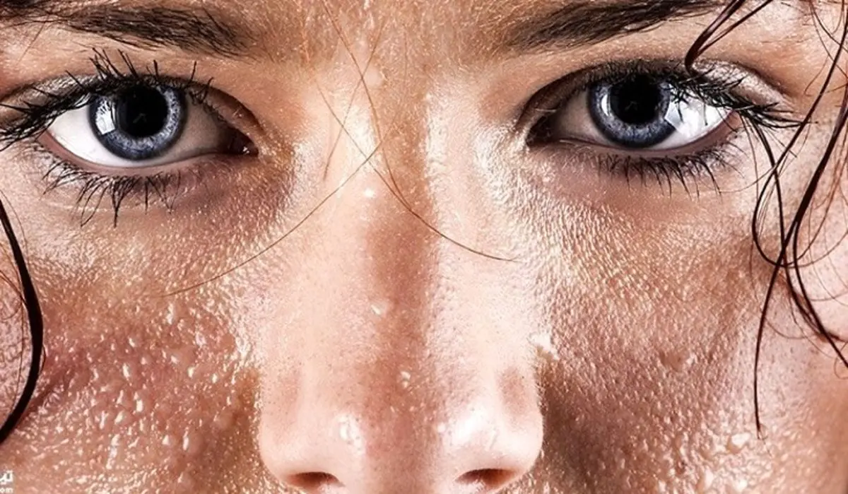 راه‌هایی که شما را از عرق شدید صورت رها می‌کند + جزئیات