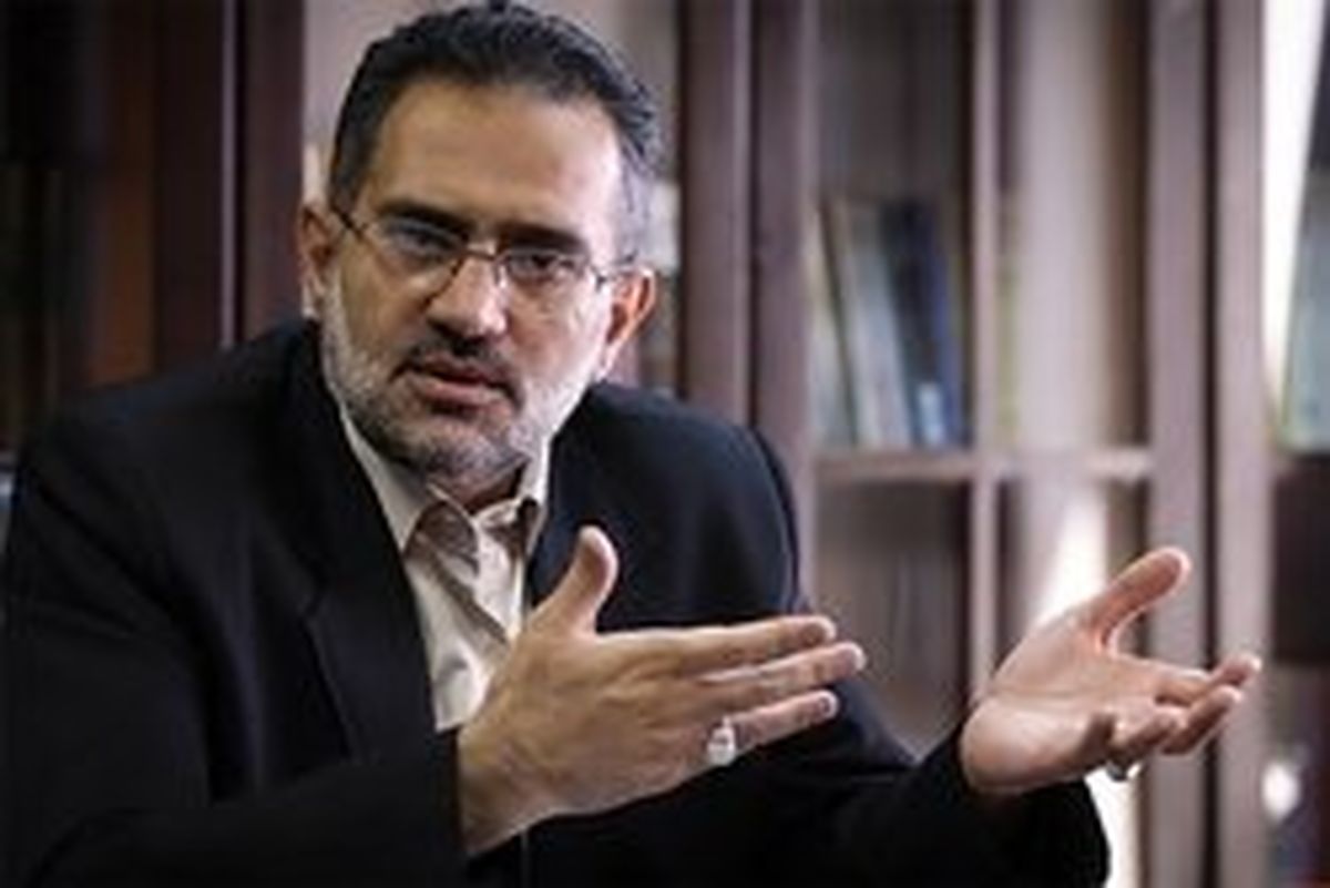 حسینی: تغییر معادلات منطقه ای با بهره گیری از انقلاب اسلامی ایران رخ داده است