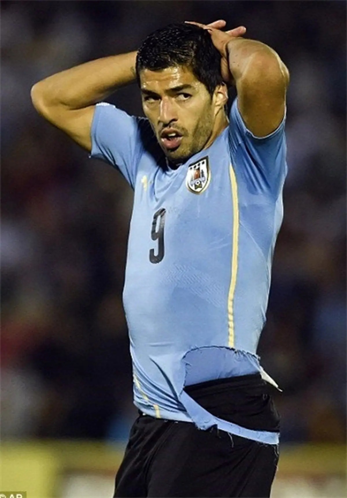 مهار سوارز به هر قیمت+عکس‌