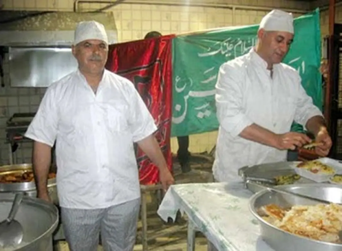 عطر نذری‌های دو همکلاسی عاشق+عکس