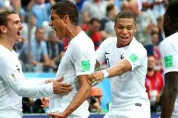 فرانسه، اولین تیم حاضر در نیمه نهایی/ اروگوئه بدون کاوانی خطری نداشت