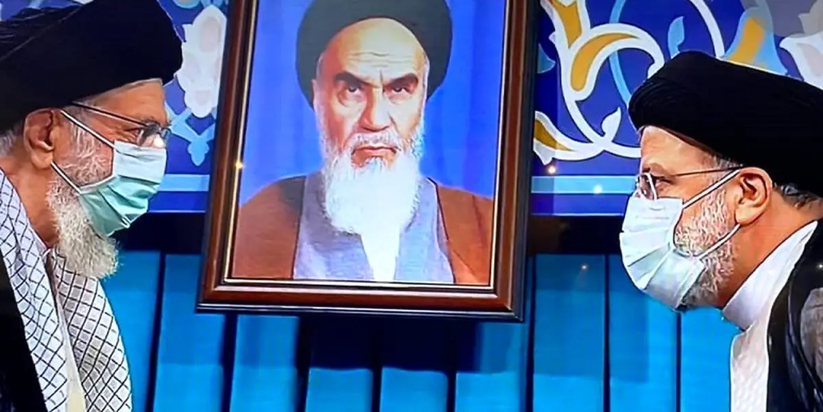 رئیسی: شرط ادب بود که دست مقام معظم رهبری را می‌بوسیدم