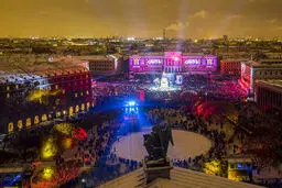 تصاویر دیدنی از جشنواره نور سن‌پترزبورگ