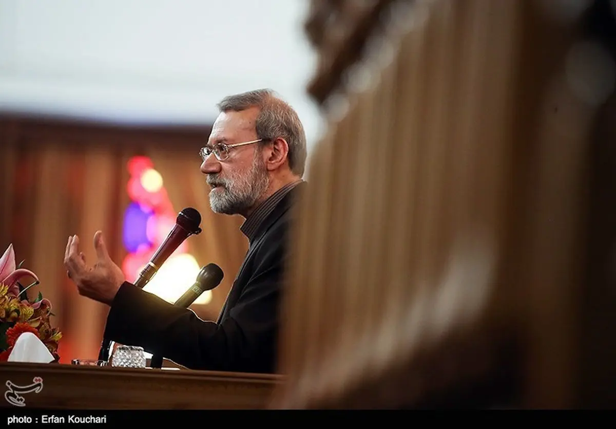 تصاویریی از همایش نقش پژوهش در فرآیند قانونگذاری با حضور علی لاریجانی