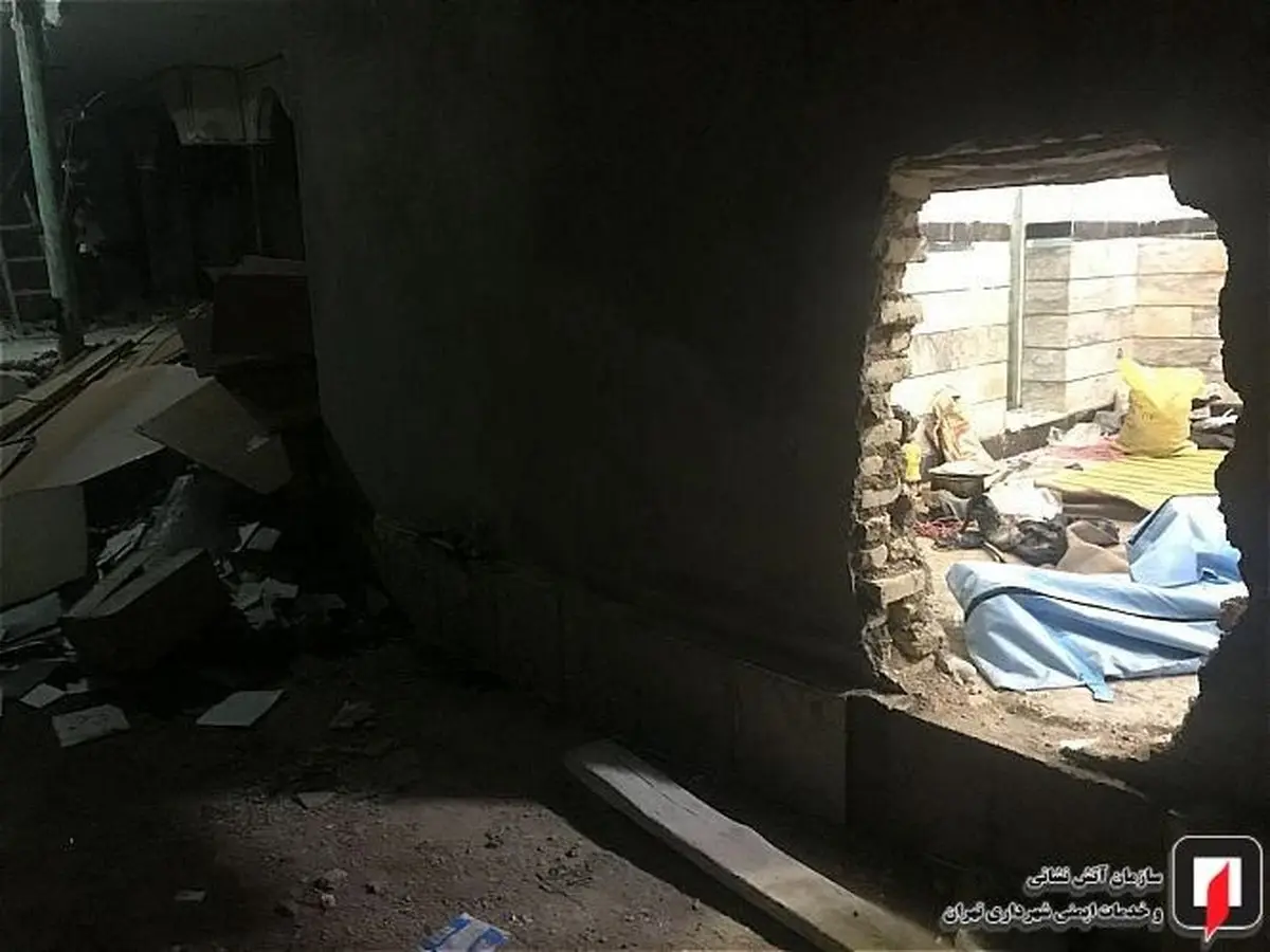 مرگ دلخراش دو کارگر جوان در بالابر یک مغازه در تهرانپارس/تصاویر