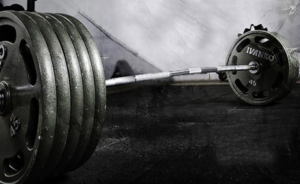 وزنه بردار مدال آور آسیا سارق از آب درآمد!