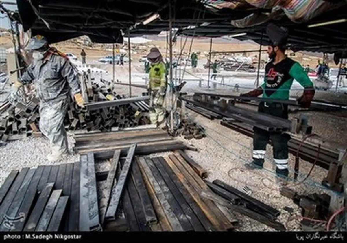 تصاویری از «کانکس سازی» سپاه در مناطق زلزله زده کرمانشاه