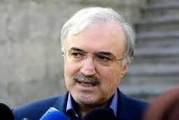 بیانیه تند وزیر بهداشت علیه مدعیان طب سنتی: این عرصه جایگاه شیادان بی‌سواد نیست