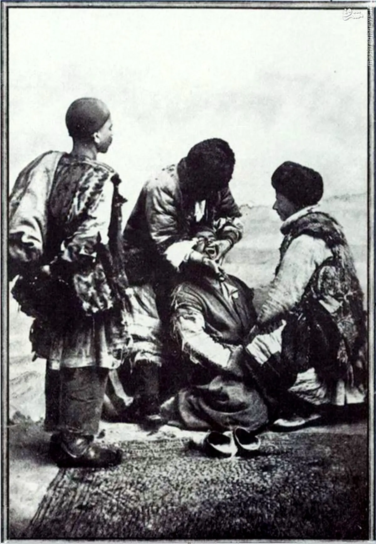عکس/دندانپزشکی به سبک قاجار