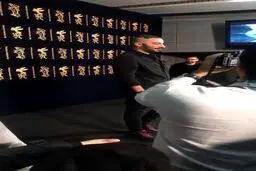 تصویری از تیپ عجیب نوید محمدزاده در جشنواره فیلم فجر
