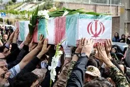 تشییع یک شهید، ۳۴ سال پس از مفقود شدن در جزیره مجنون/تصاویر