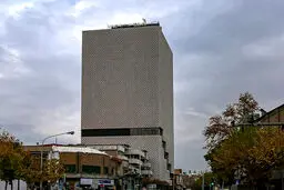 ساختمان پلاسکو ۱۴۰۰ را ببینید