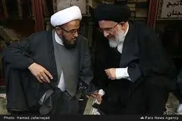 حاشیه‌های تصویری مراسم ختم مرحوم کاتوزیان با حضور فرجی دانا، عارف، ابراهیم یزدی و ...