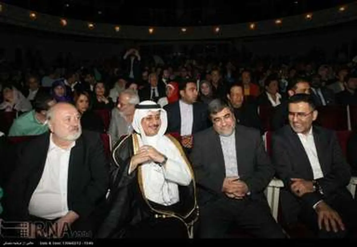 حاشیه‌های تصویری اختتامیه بخش بین الملل جشنواره فیلم فجر با حضور وزیر ارشاد، مریلا زارعی، هومن سیدی، نگار جواهریان، ملاقلی‌پور و ...