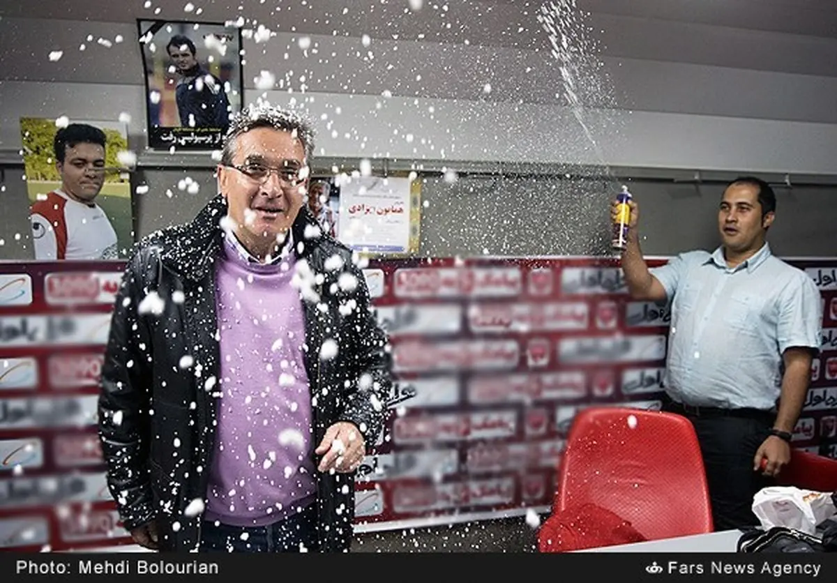 برف شادی روی سر برانکو/ عکس