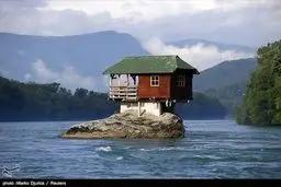 نامتعارف‌ترین ساختمان‌های جهان/تصاویر