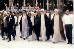 شریعتمداری به همراه آیات مکارم‌‌‌ شیرازی، امینی و امامی‌ کاشانی در مکه / عکس