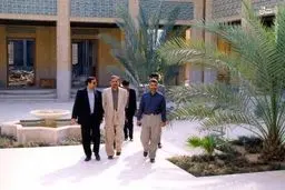 عکس کمتر دیده شده از سردار سلیمانی و اسحاق جهاگیری در جوانی