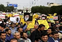 راهپیمایی حمایت از اقتدار نظام در اهواز برگزار شد