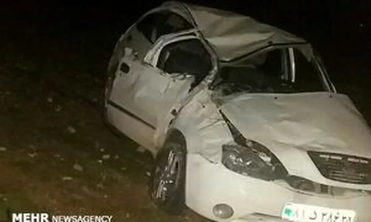 نوزاد ۸ ماهه قربانی حادثه واژگونی خودرو