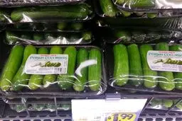 خیار ایرانی در فروشگاه های آمریکایی