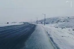 بارش شدید برف در گردنه حیران/عکس