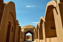 تصاویر / بزرگترین بنای خشتی در دنیا