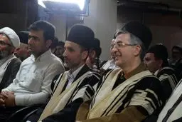 بقایی و مشایی با لباس ایل بختیاری!/عکس