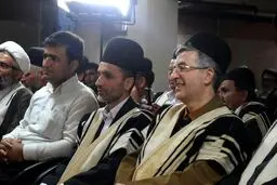 بقایی و مشایی با لباس ایل بختیاری!/عکس