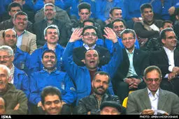 گردهمایی کارگران و آینده اقتصاد ایران با حضور روحانی/ تصاویر