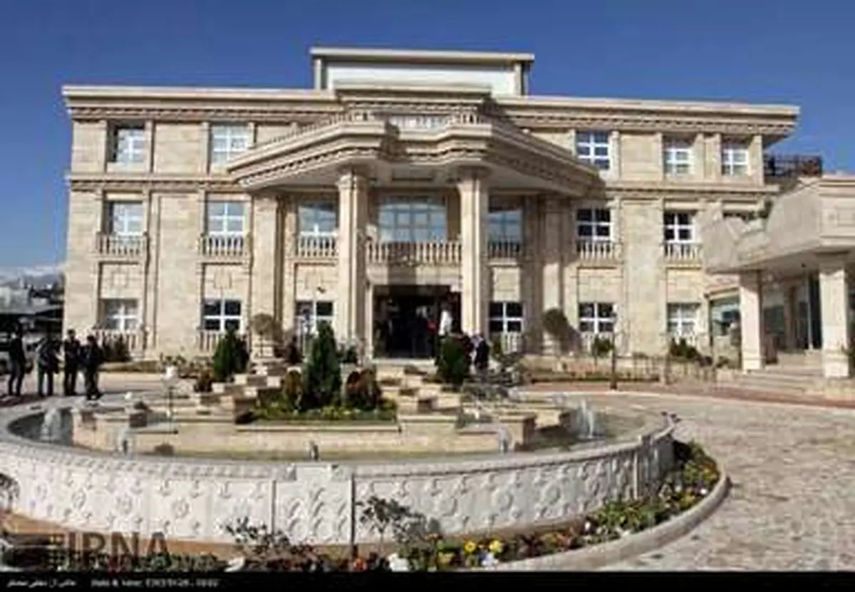 اینجا مرکز اقامتی - رفاهی بیماران در مجتع دارویی هلال است /گزارش تصویری