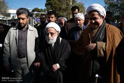 کدام چهره های سیاسی در مراسم تشییع پیکر همسر آیت الله جنتی شرکت کردند؟/ گزارش تصویری