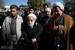 کدام چهره های سیاسی در مراسم تشییع پیکر همسر آیت الله جنتی شرکت کردند؟/ گزارش تصویری