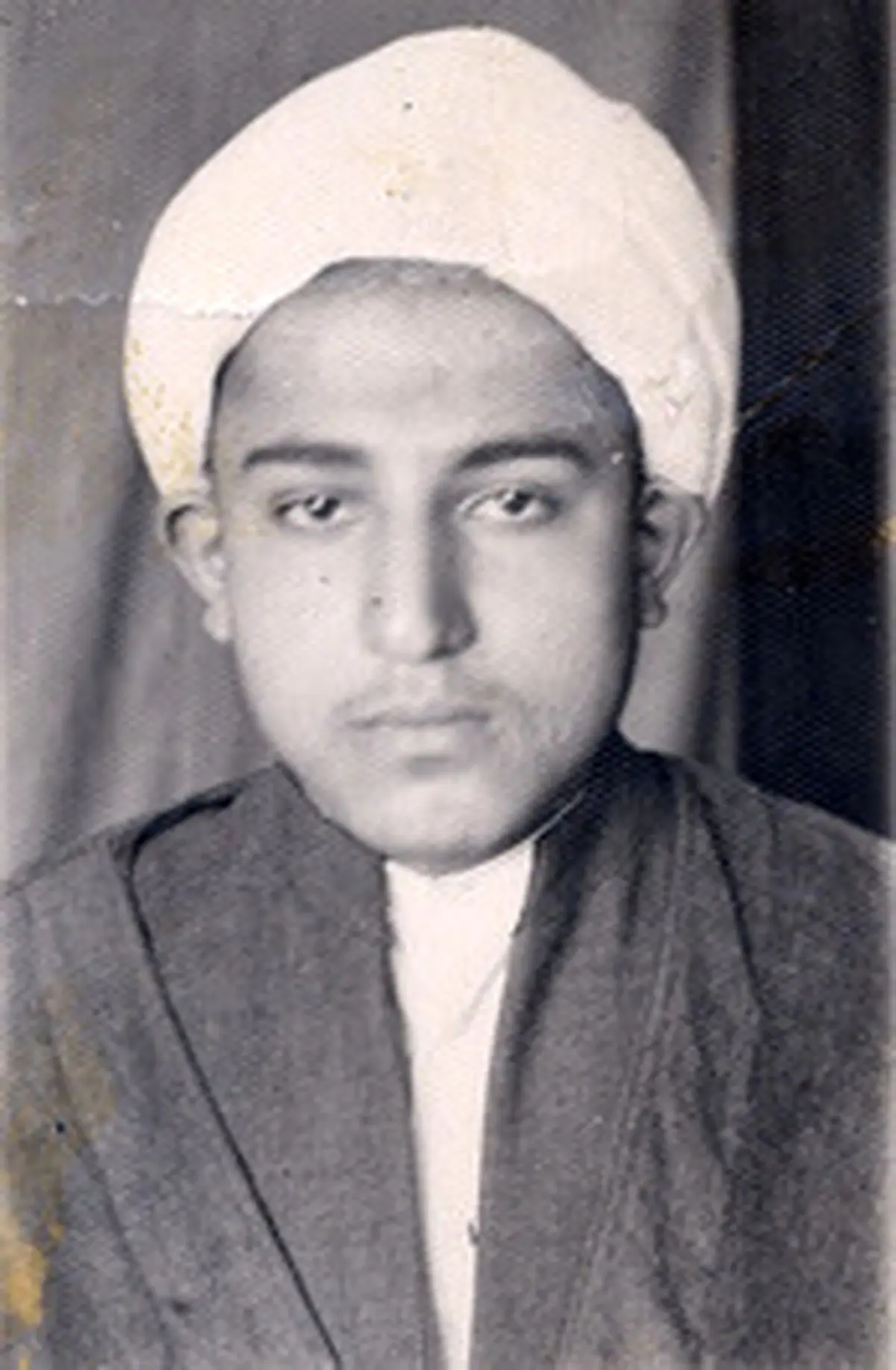 گذر زندگی آیت الله مهدوی کنی به روایت تصویر