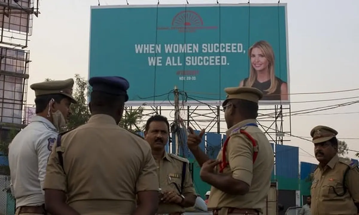 تصاویری از بیلبورد ایوانکا ترامپ در خیابان‌های هند