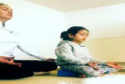 مهناز افشار و دخترش در حال انجام یوگا! + عکس