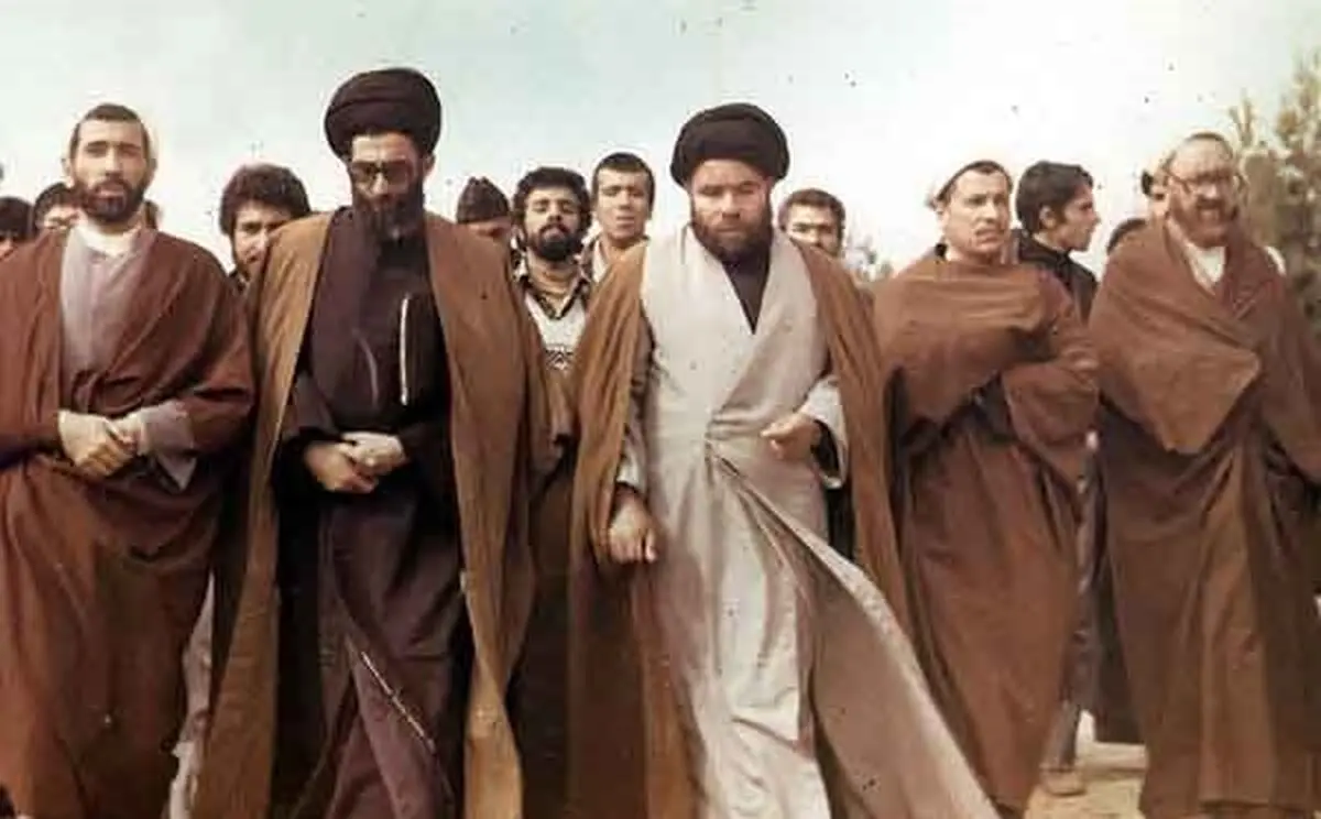 باهنر: برخي روحانيون تئوري پرداز منافقين شدند /در پرونده انفجار نخست وزیری، نمی‎شد مقامات کشور را متهم کرد /برخي مدرسين اخلاق سر از دستگاه صدام درآوردند