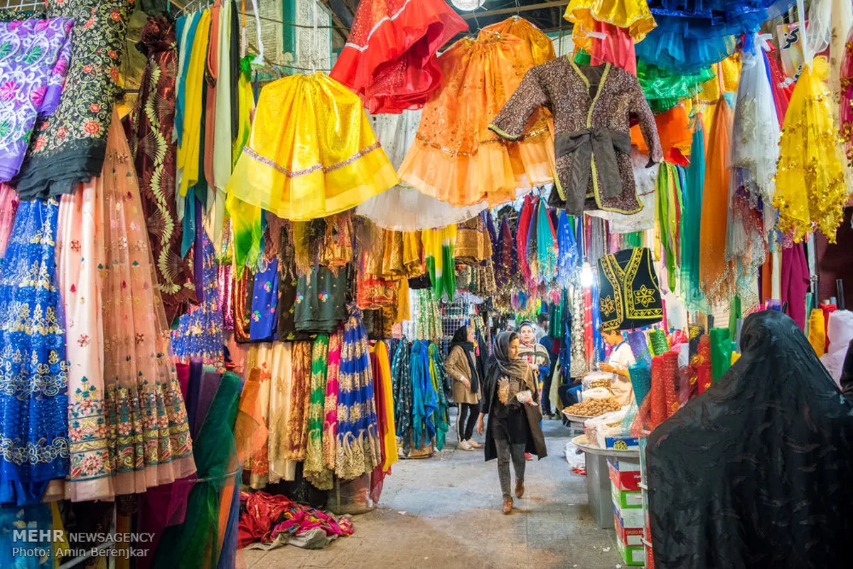 تصاویری دیدنی از حال و هوای بازار وکیل شیراز در نوروز