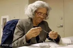 کهنه کار ترین کارمند دنیا +عکس