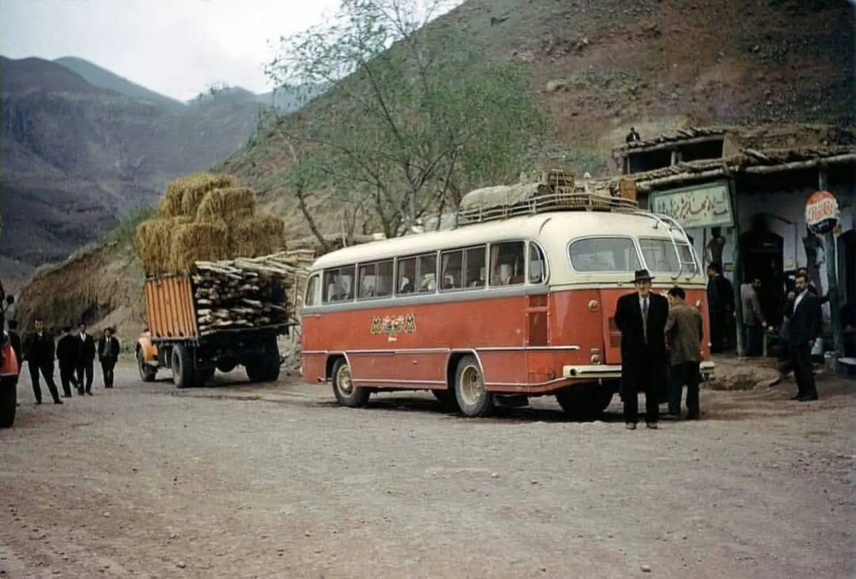 عکس: جاده رشت به قزوین در سال ۱۳۳۷