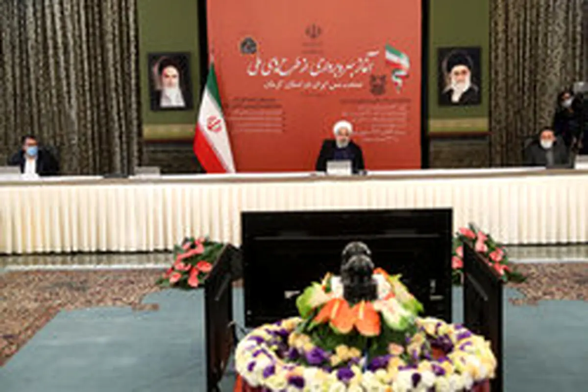 رئیس جمهور : تحرک و توسعه بورس در گرو عرضه سهام جدید است